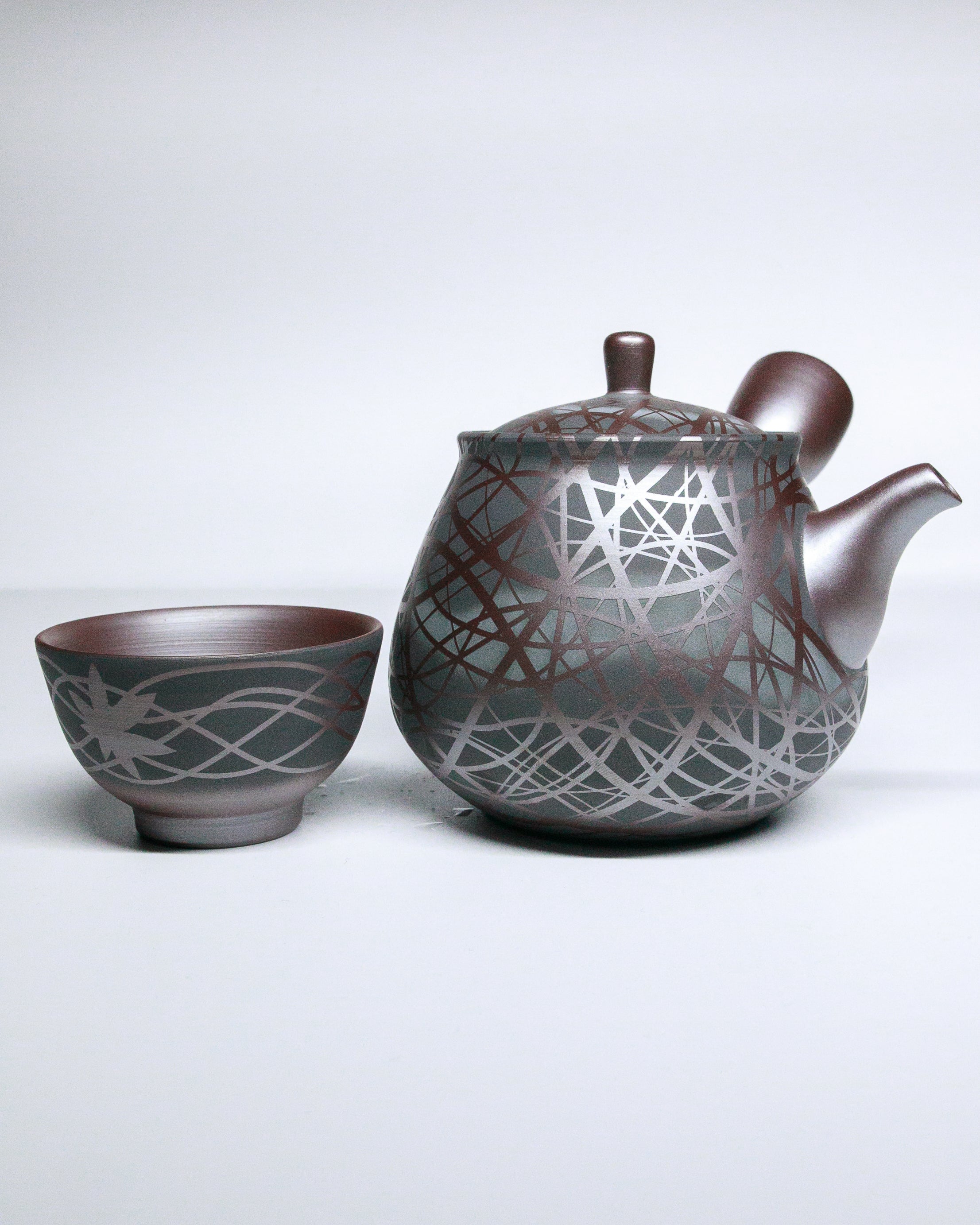 Banko-Yaki Kyusu Teapot, "Black Weaver" - Suigetsu III - 350ml