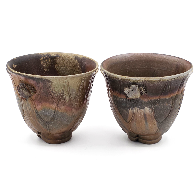 Yunomi Teacups, "Crab Motif" Pair - Bizen-Yaki - Konishi Toko