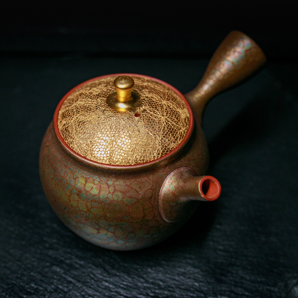 Tokoname-Yaki Kyusu Teapot, Tenmoku with Gold Leaf Lid - Shoryu - 340ml