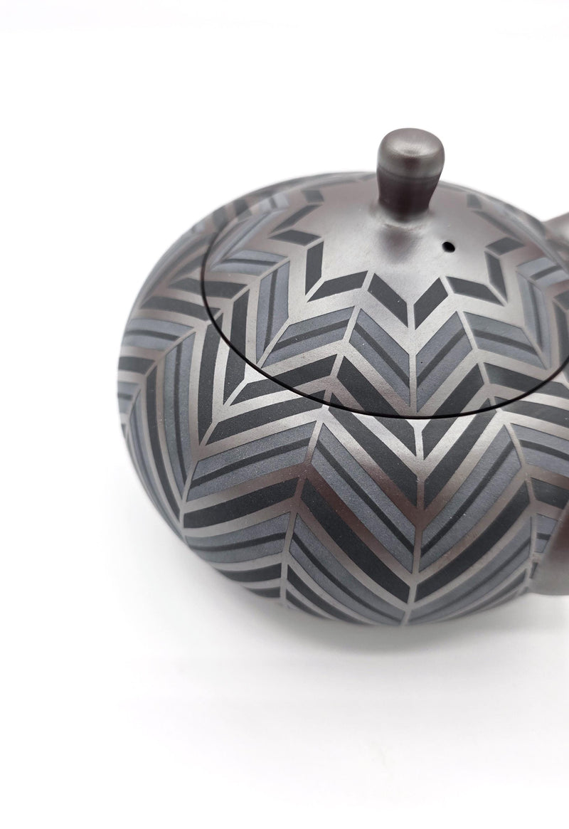 Banko-Yaki Kyusu Teapot - Suigetsu III - Geometric Yabane - 410ml