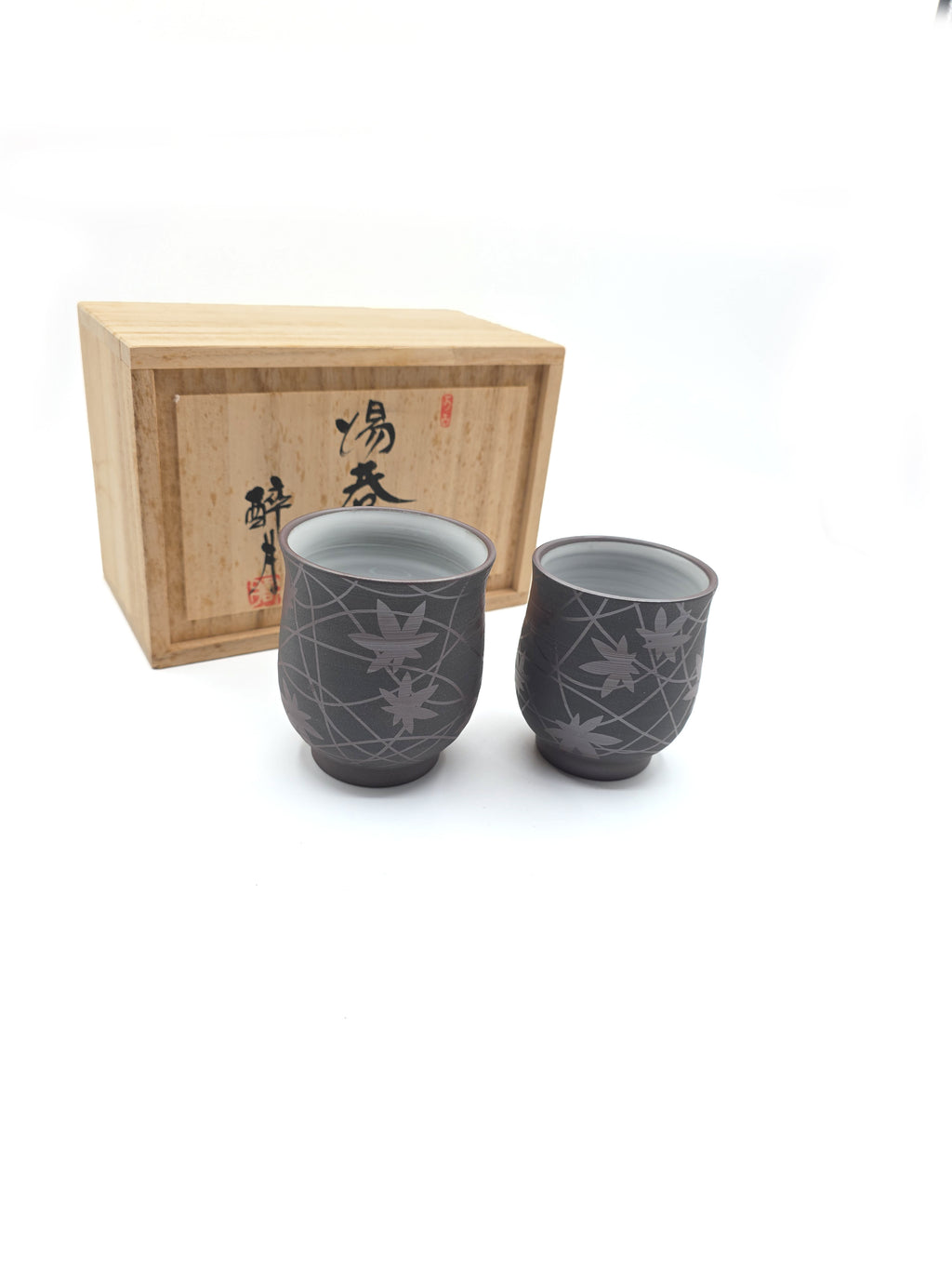 Japanese Teacup Yunomi Pair - Shimizu Suigetsu III - 250ml / 210ml