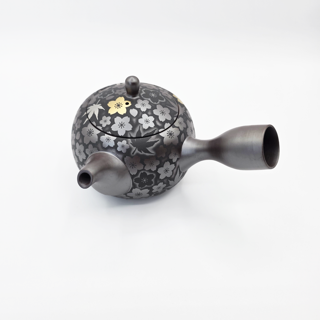 Banko-yaki Teapot - Suigetsu III - Sakura and Maple with Real Gold Accents -350ml