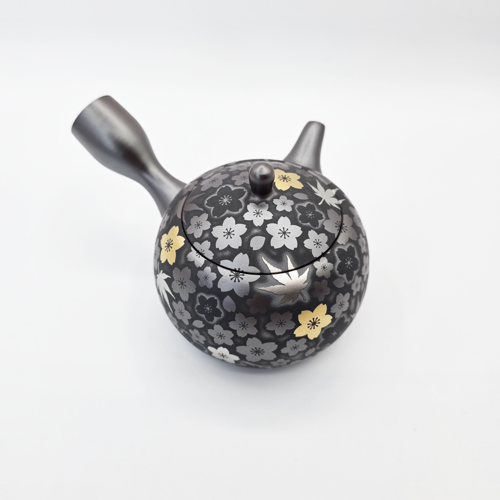 Banko-yaki Teapot - Suigetsu III - Sakura and Maple with Real Gold Accents -350ml