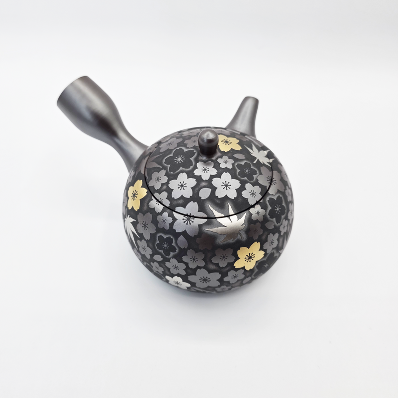Banko-yaki Teapot - Suigetsu III - Sakura and Maple with Real Gold Accents -350ml